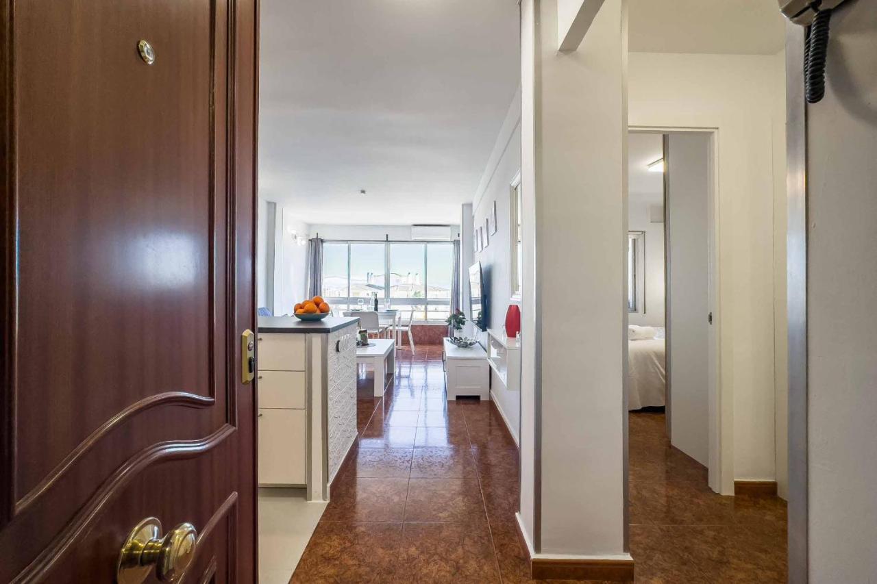 Apartamento Acogedor, Terraza, Piscina Y Mar Benalmádena Eksteriør bilde