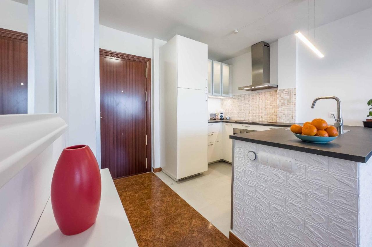 Apartamento Acogedor, Terraza, Piscina Y Mar Benalmádena Eksteriør bilde