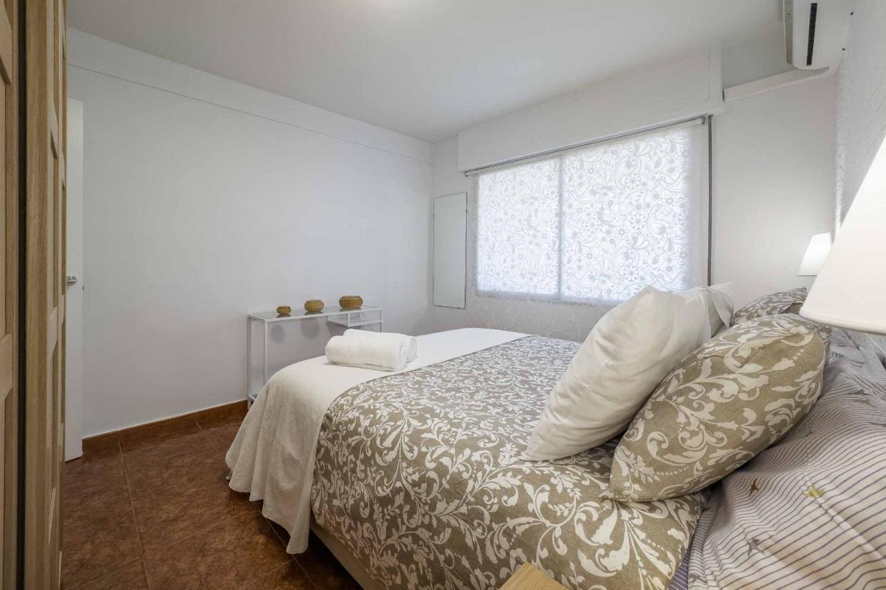 Apartamento Acogedor, Terraza, Piscina Y Mar Benalmádena Eksteriør bilde